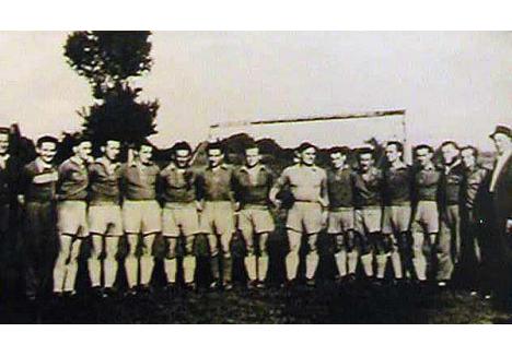 UNIC. Înfiinţat în 1910, Clubul Atletic Oradea a reuşit o performanţă demnă de istoria fotbalului internaţional, fiind prima echipă care a cucerit două titluri naţionale în două ţări diferite, Ungaria (1944) şi România (1949)